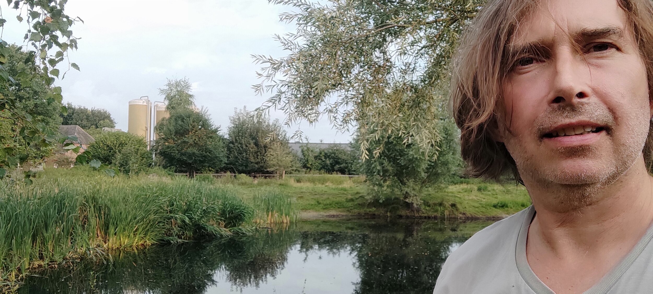Herfstlandschap rondom het bedrijf en landerijen